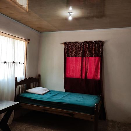 Hostel Los Chocoyos Merida Luaran gambar