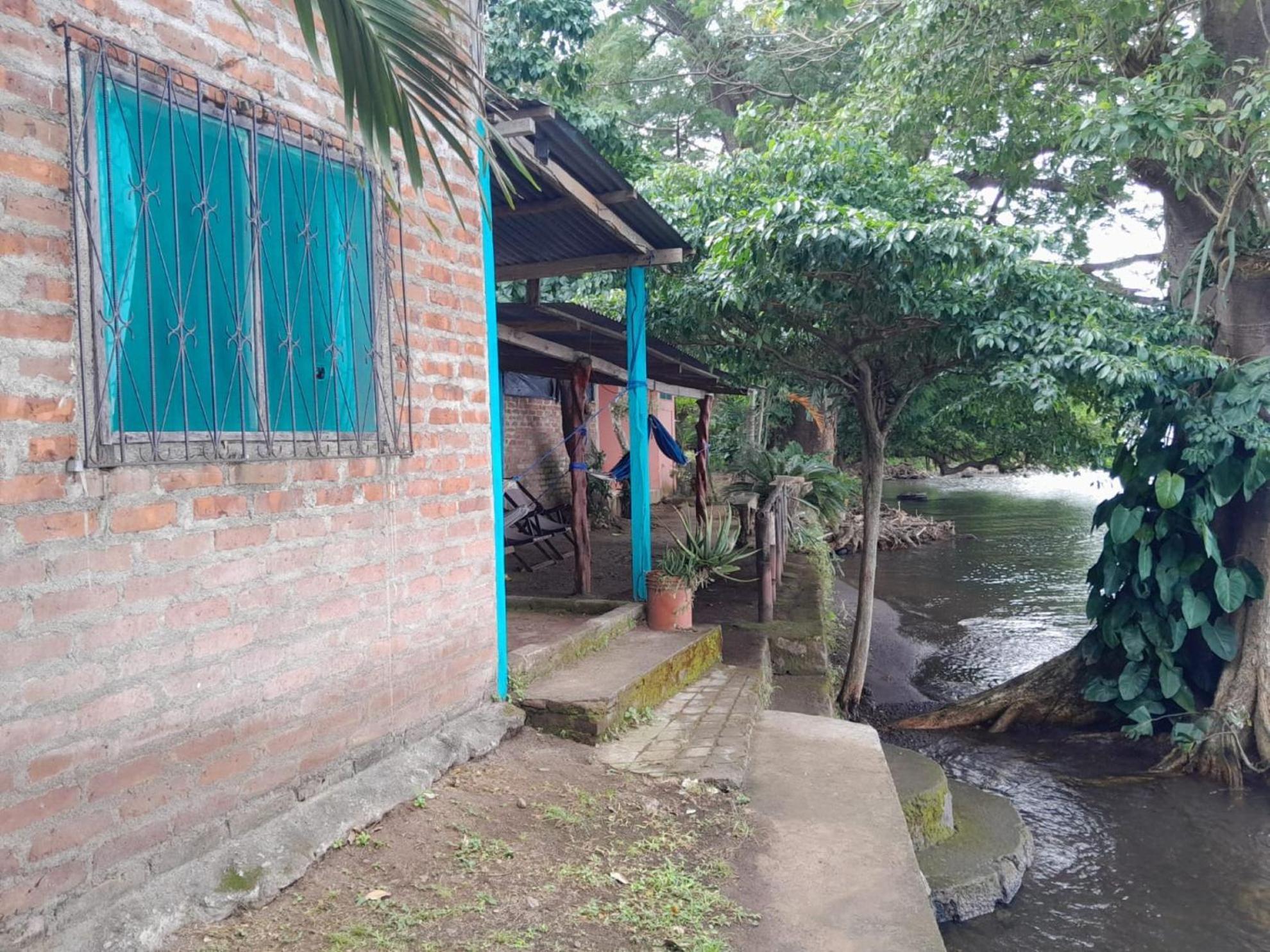 Hostel Los Chocoyos Merida Luaran gambar