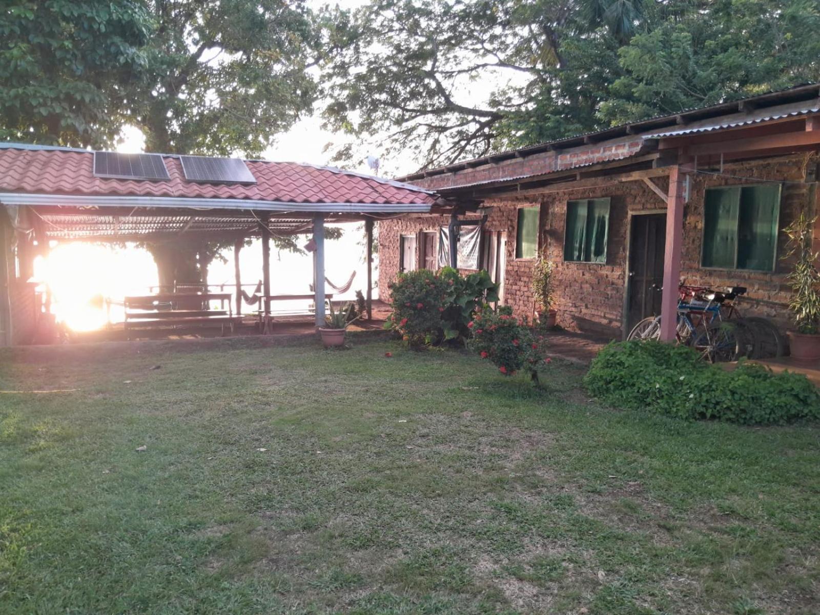 Hostel Los Chocoyos Merida Luaran gambar